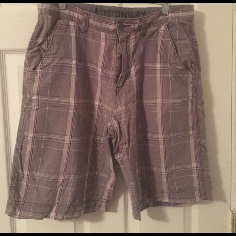 Union bay size 32 shorts
