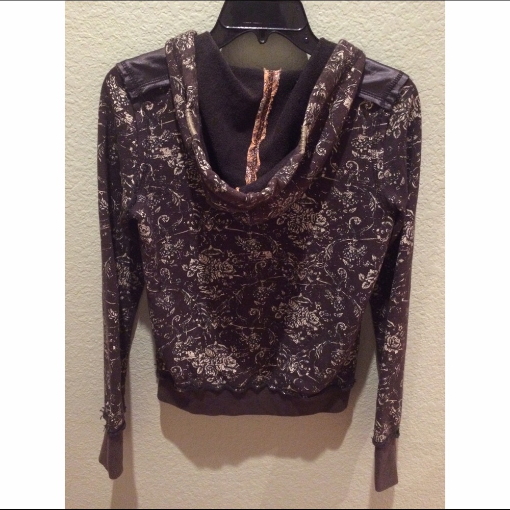 Miss Me Jacket - Picture 2 of 4