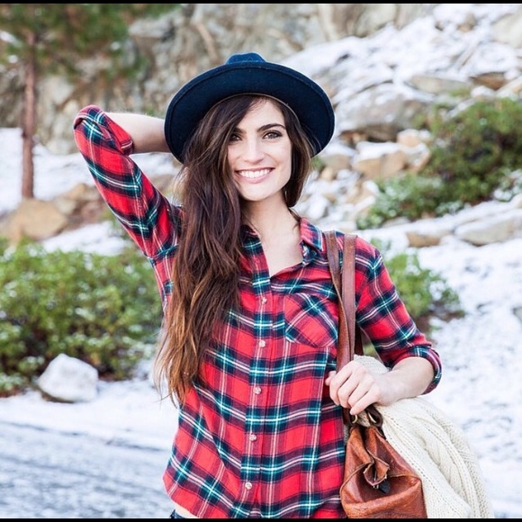 Hiiiiiii - READ ME <3 - Picture 2 of 2