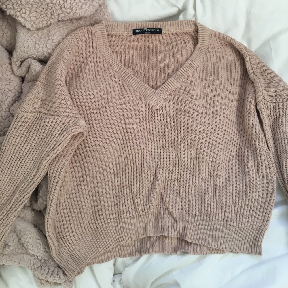 BRANDY MELVILLE SHELBY SWEATER