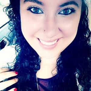 Meet your Posher, Caitlin