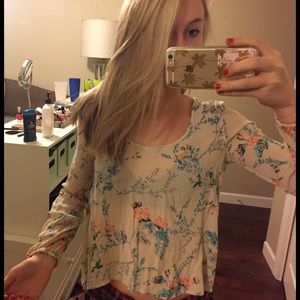 Billabong floral top