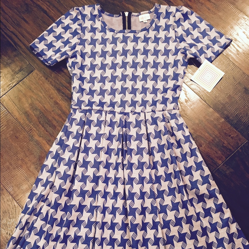 LulaRoe Royal Blue and Light Blue Amelia NWT Sz M