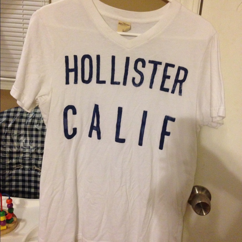 Hollister shirt