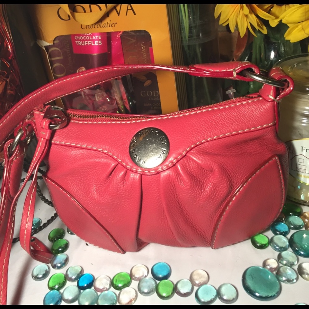 Marc Jacobs Leather Bag - Picture 2 of 8