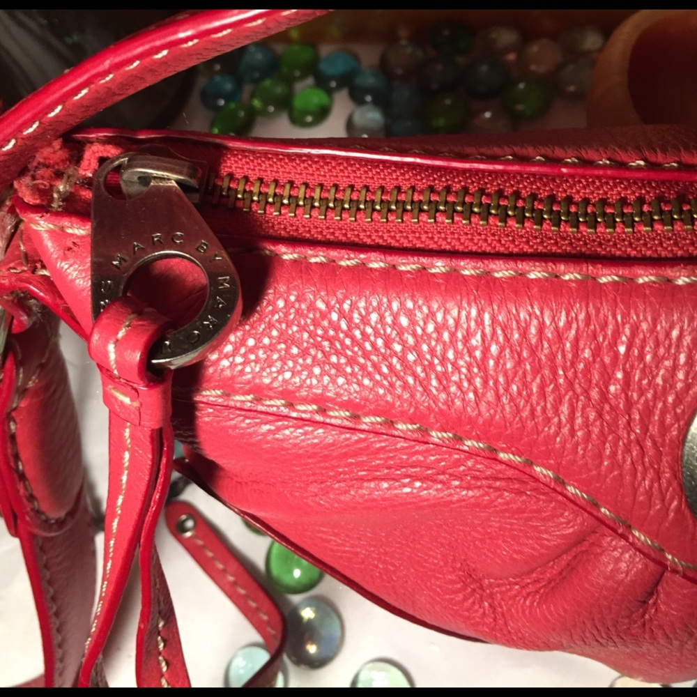 Marc Jacobs Leather Bag - Picture 4 of 8
