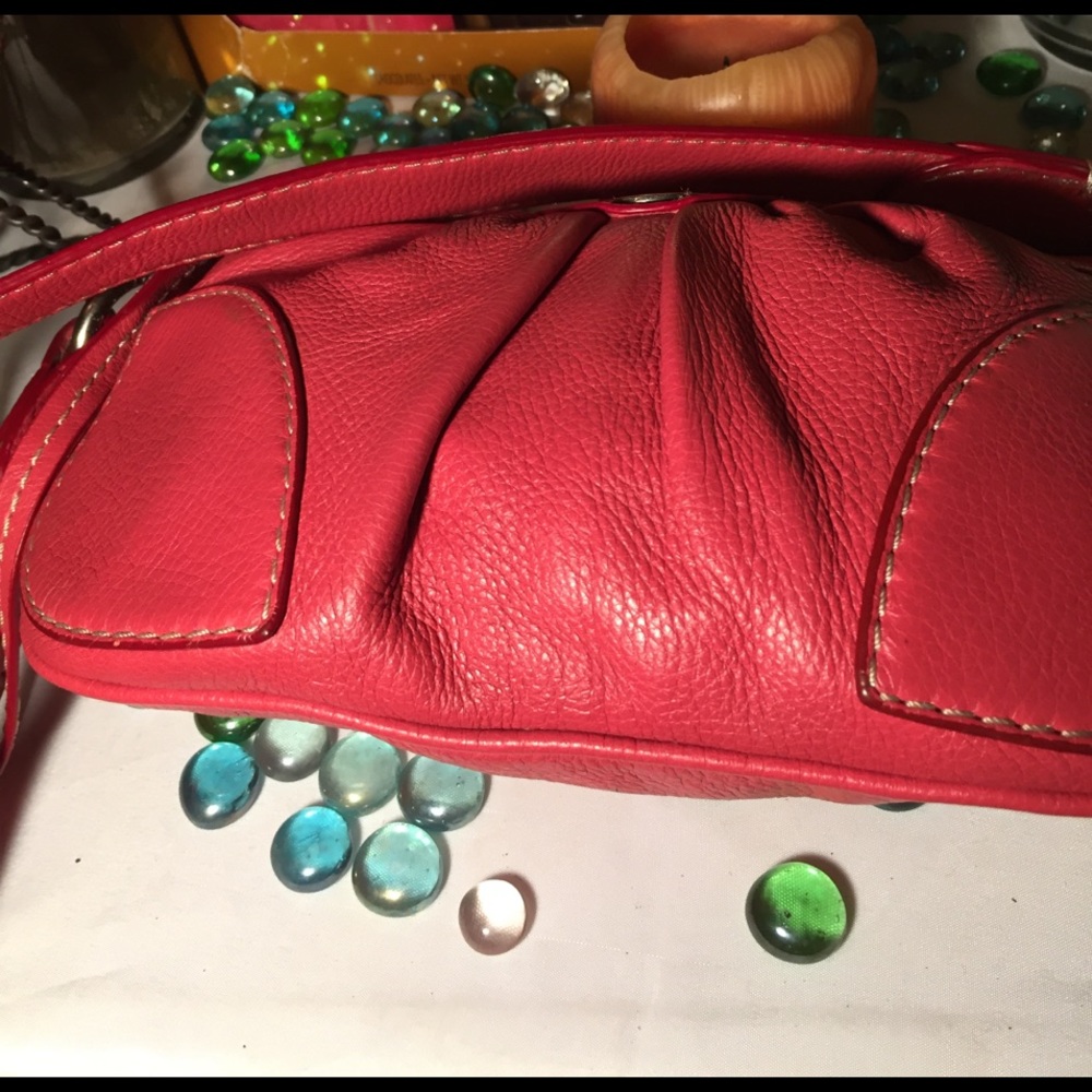 Marc Jacobs Leather Bag - Picture 5 of 8