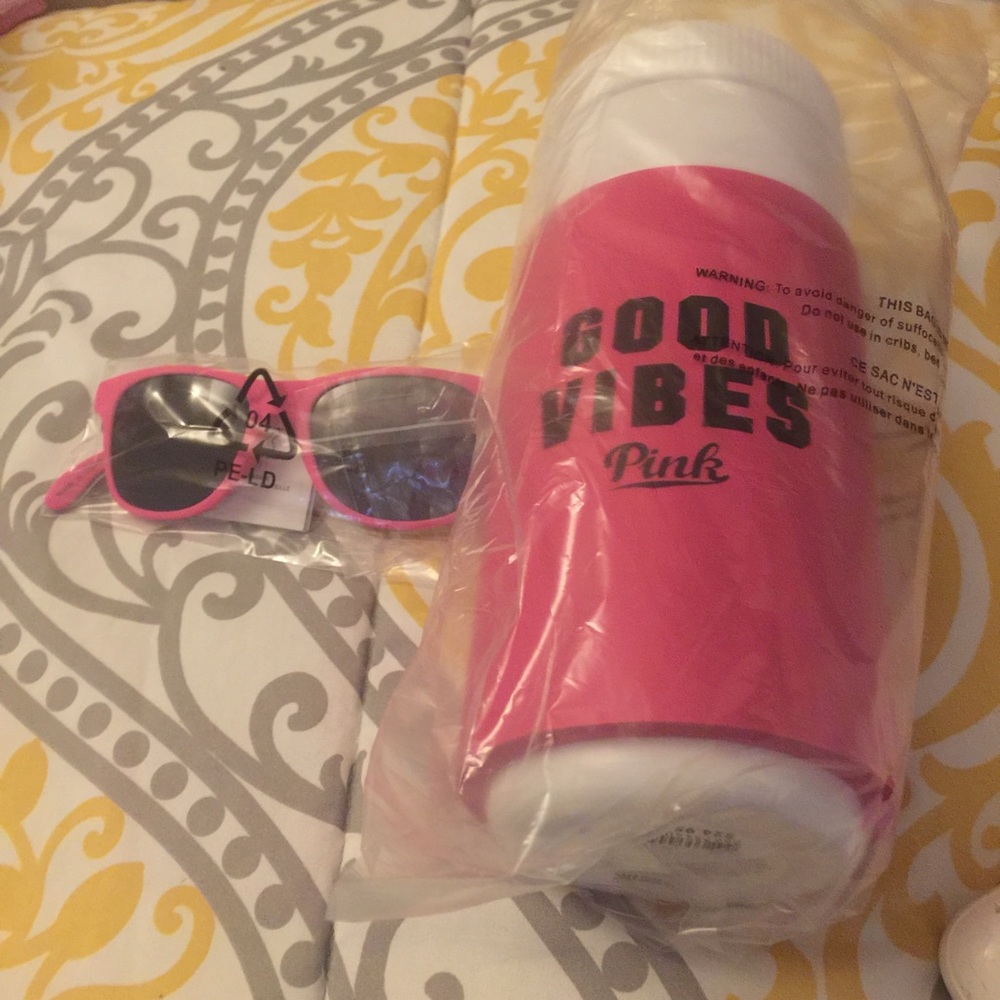 SOLD 🚫🚫Water bottle and sunglasses