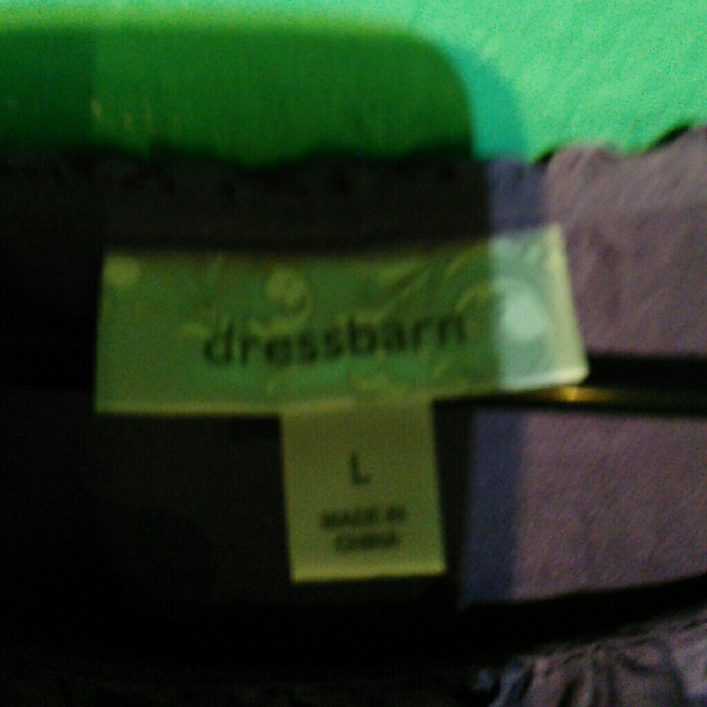 Dressbarn blouse - Picture 3 of 3