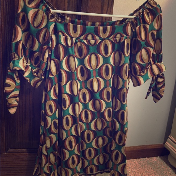 Fun brown and turquoise top - Picture 1 of 1