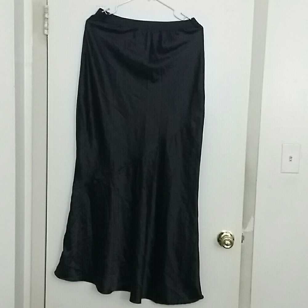 Formal Skirt (Never Been Worn )