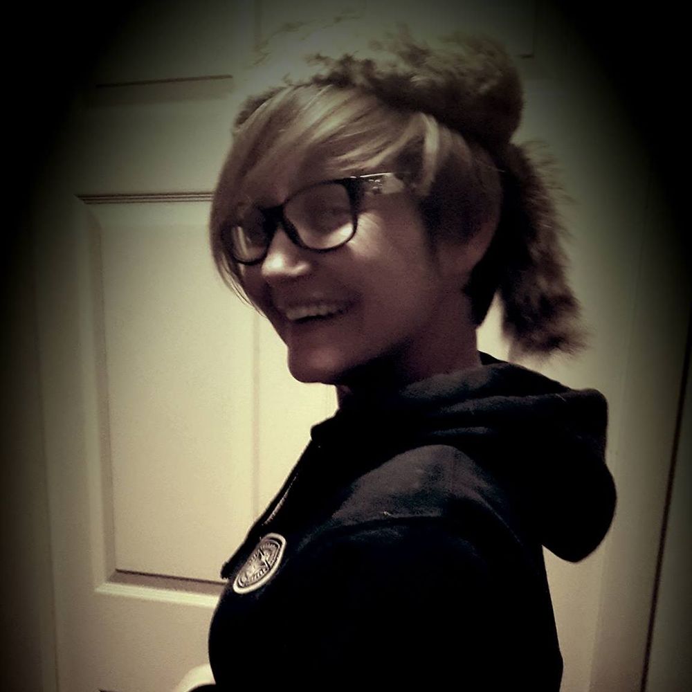 Meet your Posher, Nicole