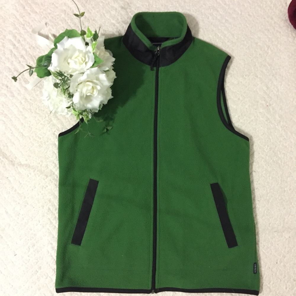 Green and Black Chaps Polar Fleece Vest