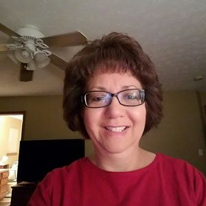 Meet your Posher, Lydia