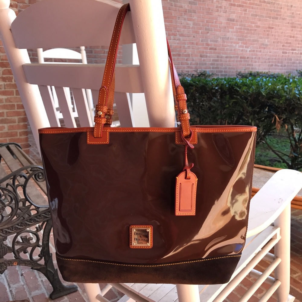 Dooney & Bourke Tote Last Reduction