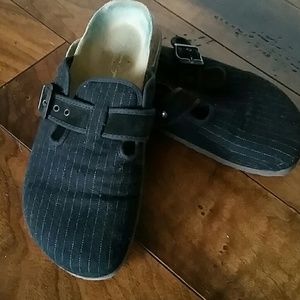 American Eagle Wool Clogs