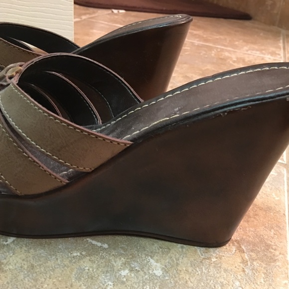 Via Apia wedge shoes from Brazil - Picture 3 of 4