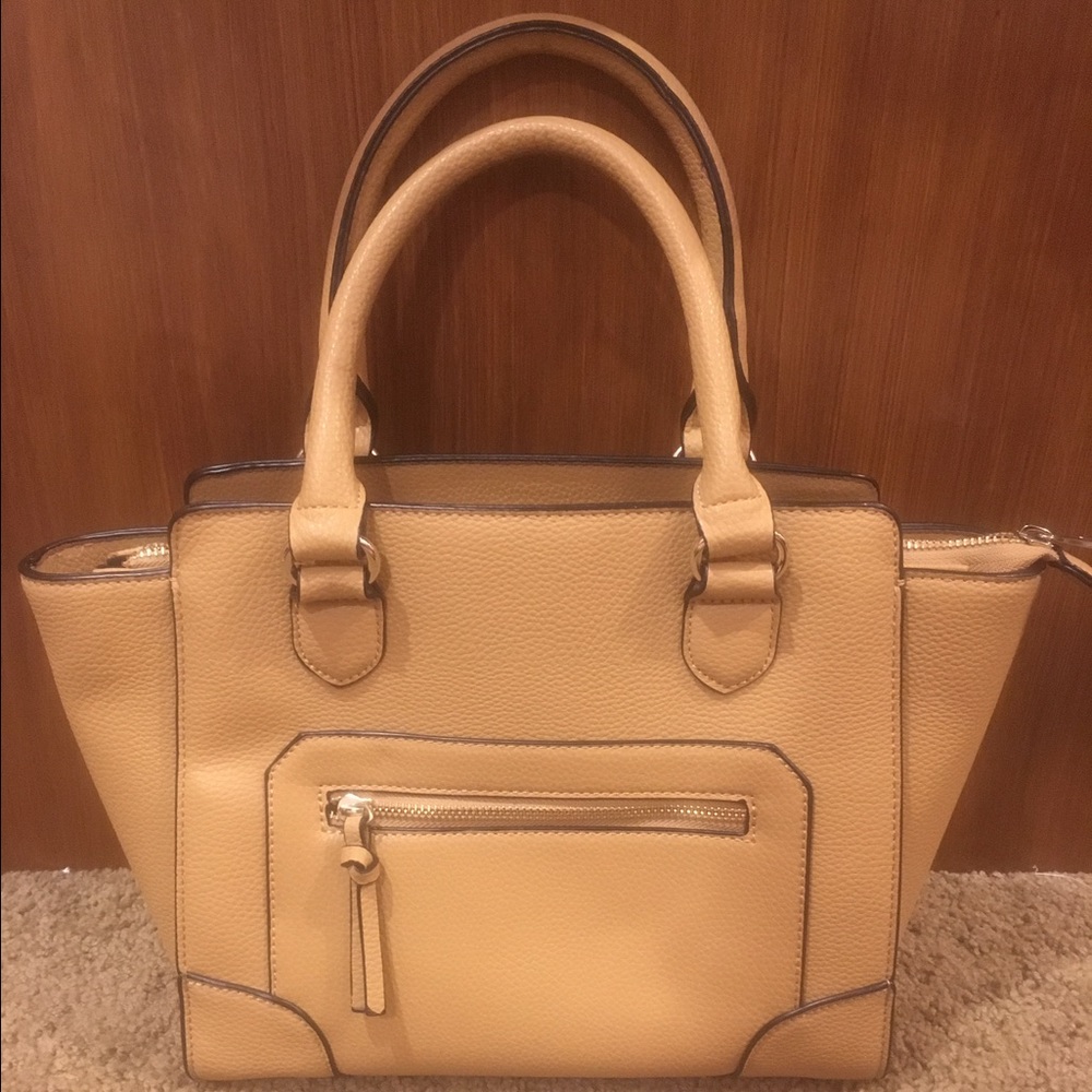 Light brown purse