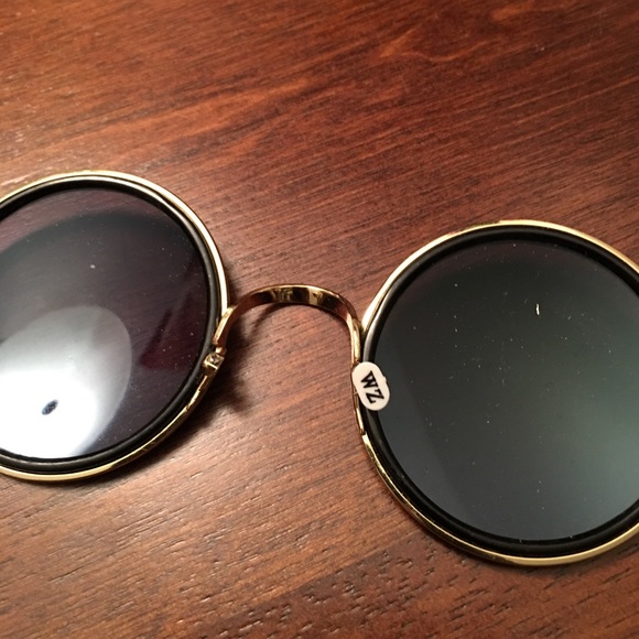 Shade - Picture 4 of 4