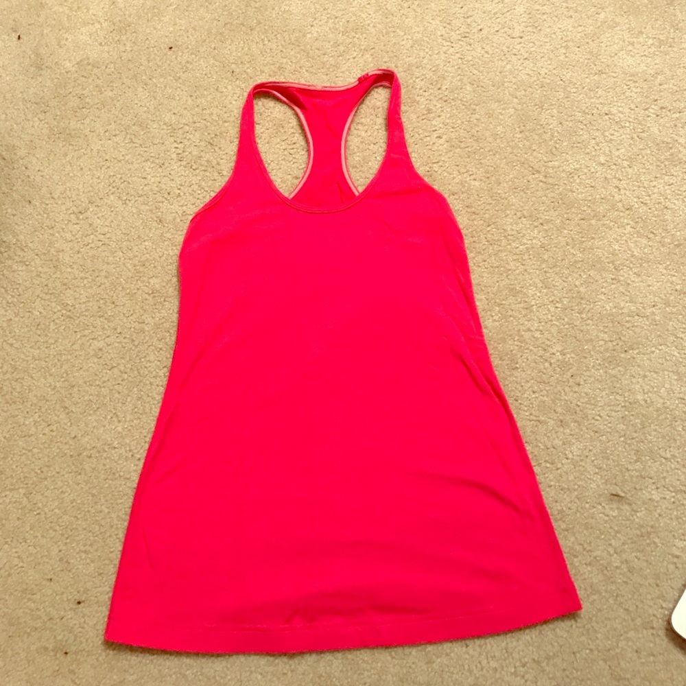 Lululemon pink workout tank top
