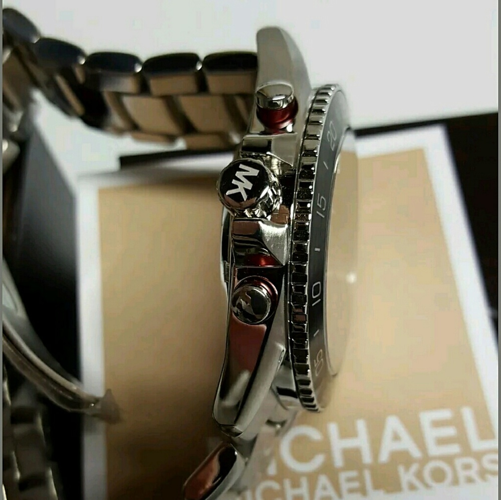 (1 LEFT IN STOCK) Michael Kors Automatic Watch - Picture 4 of 4