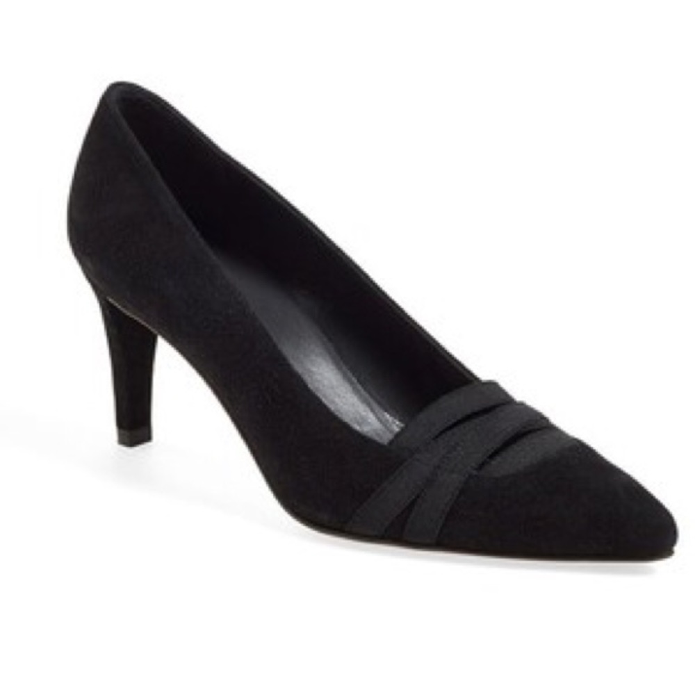 🆕Stuart Weitzman Expandable pump size 6 black