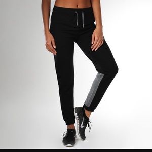 NWT gymshark Impulse Joggers
