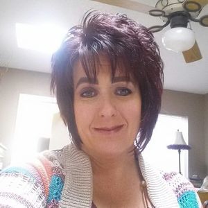 Meet your Posher, Camille