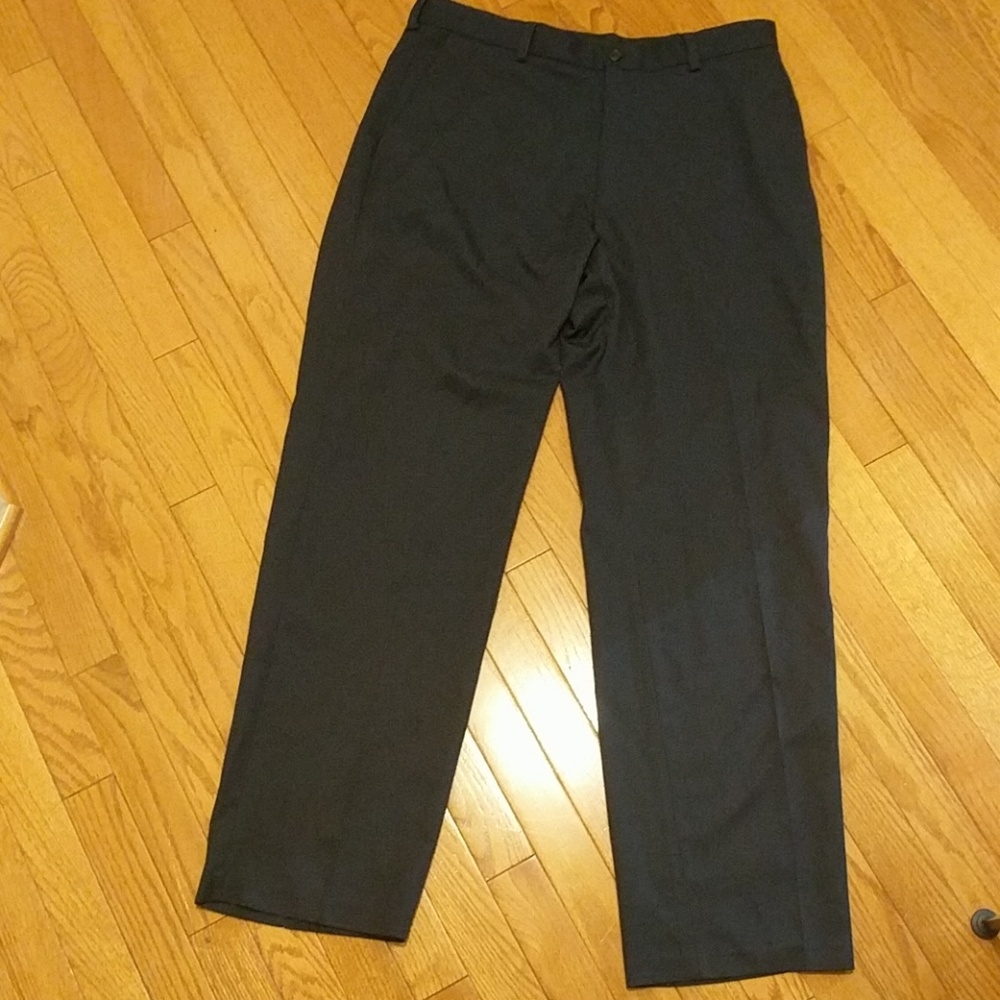 Haggar Navy Slacks 36 X 32