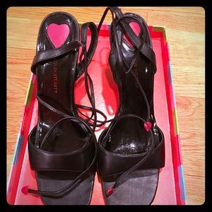 Leather strapped sandals