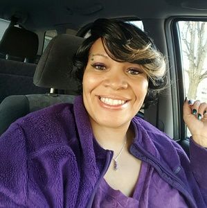 Meet your Posher, Shareka