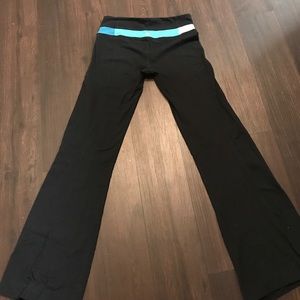 Lululemon black workout pants