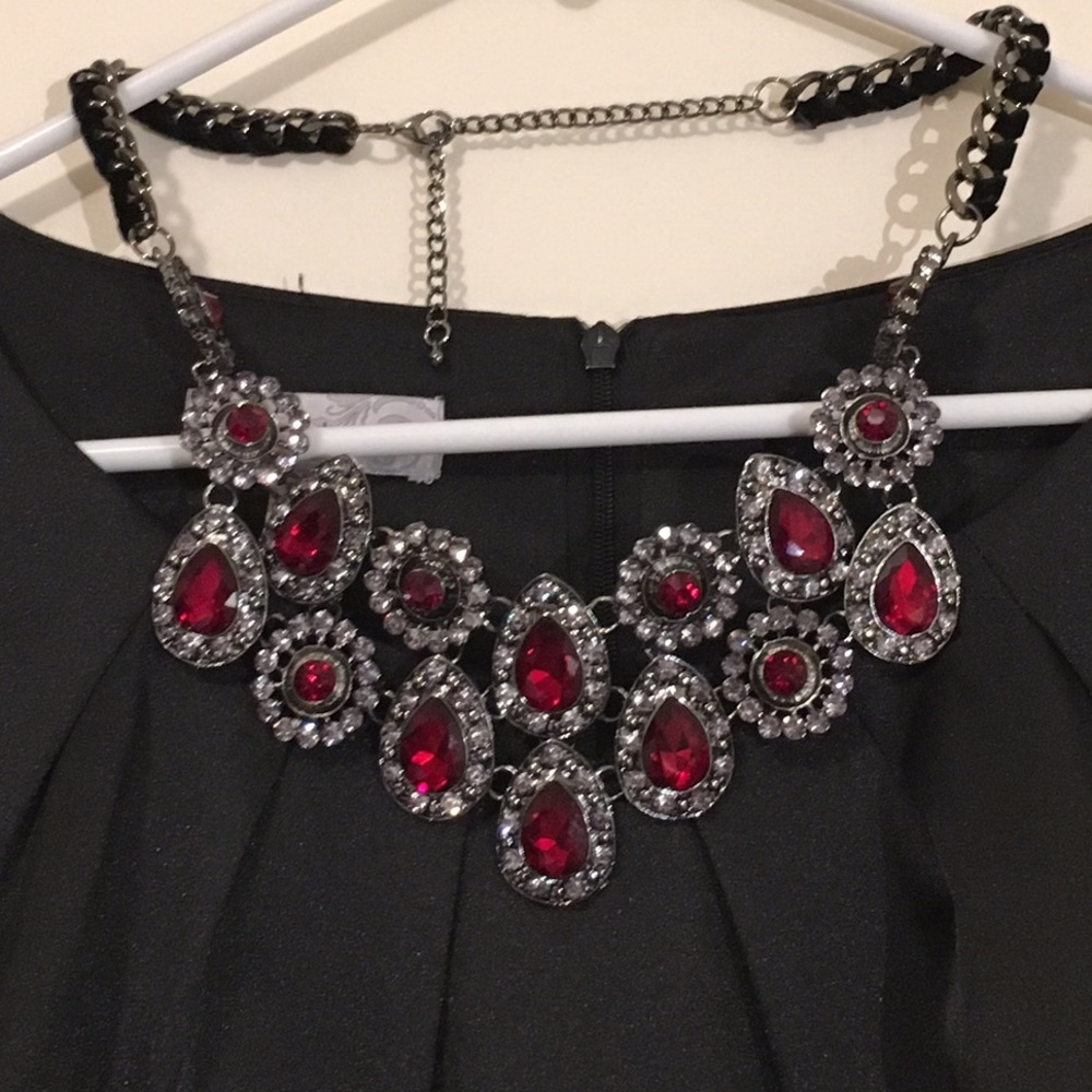 Red and Pewter Torrid Necklace