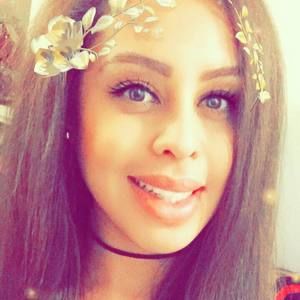 Meet your Posher, Nelly