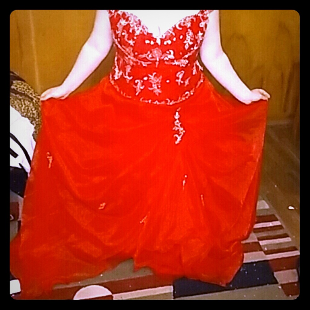 Beautiful Red Prom Dress