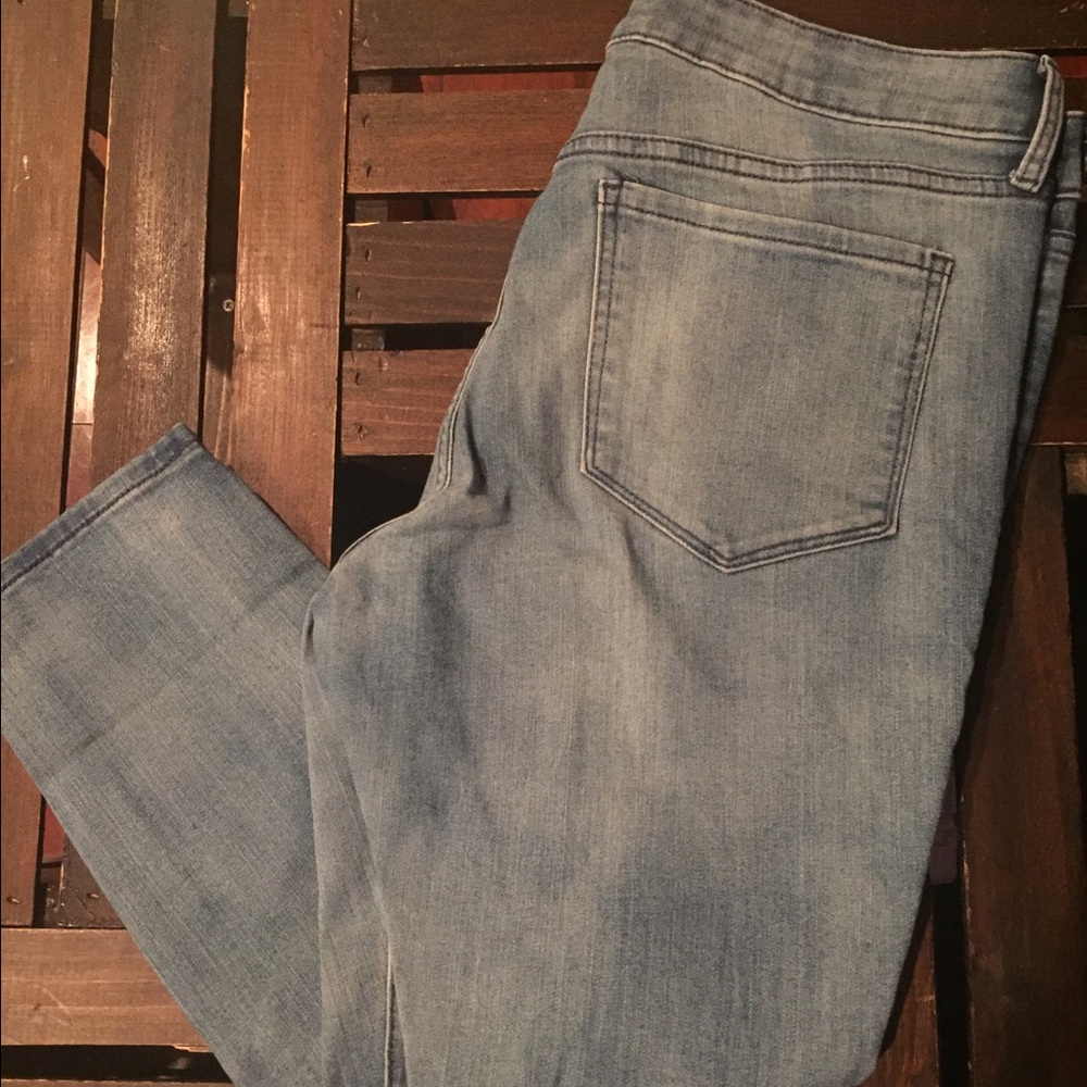 Old Navy Rock Star mid-rise jeans