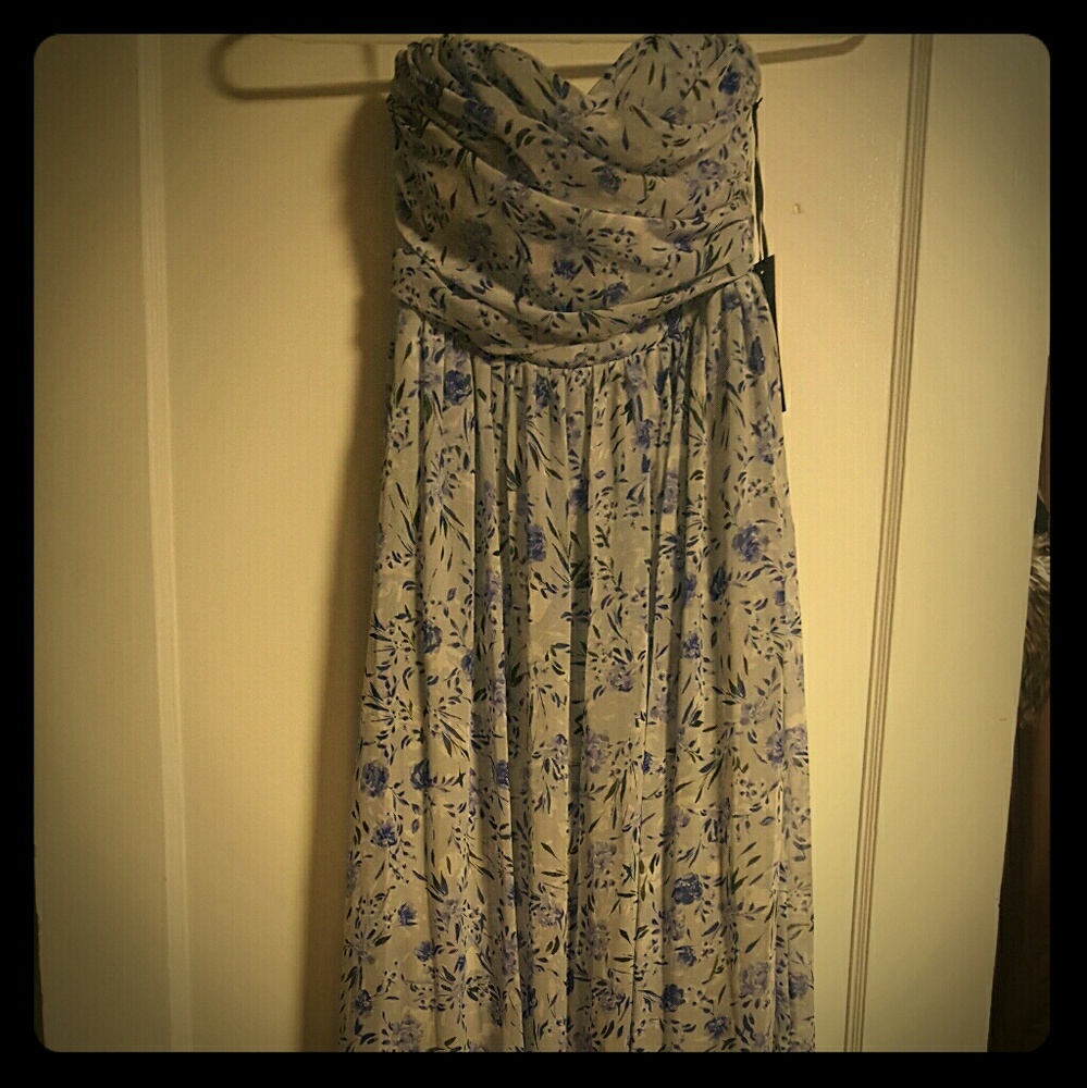 Xs Lulu's Beautiful, NEW strapless maxi dress