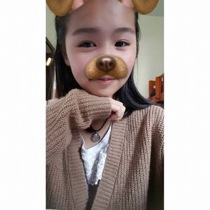 Meet your Posher, Becky