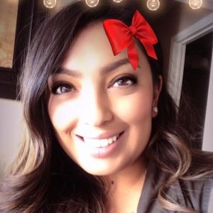 Meet your Posher, Jessenia