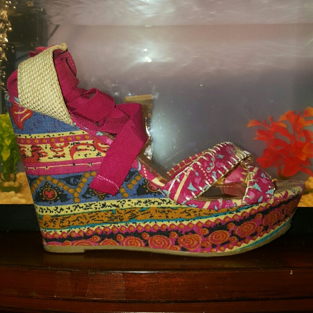 Wedges - Picture 2 of 3