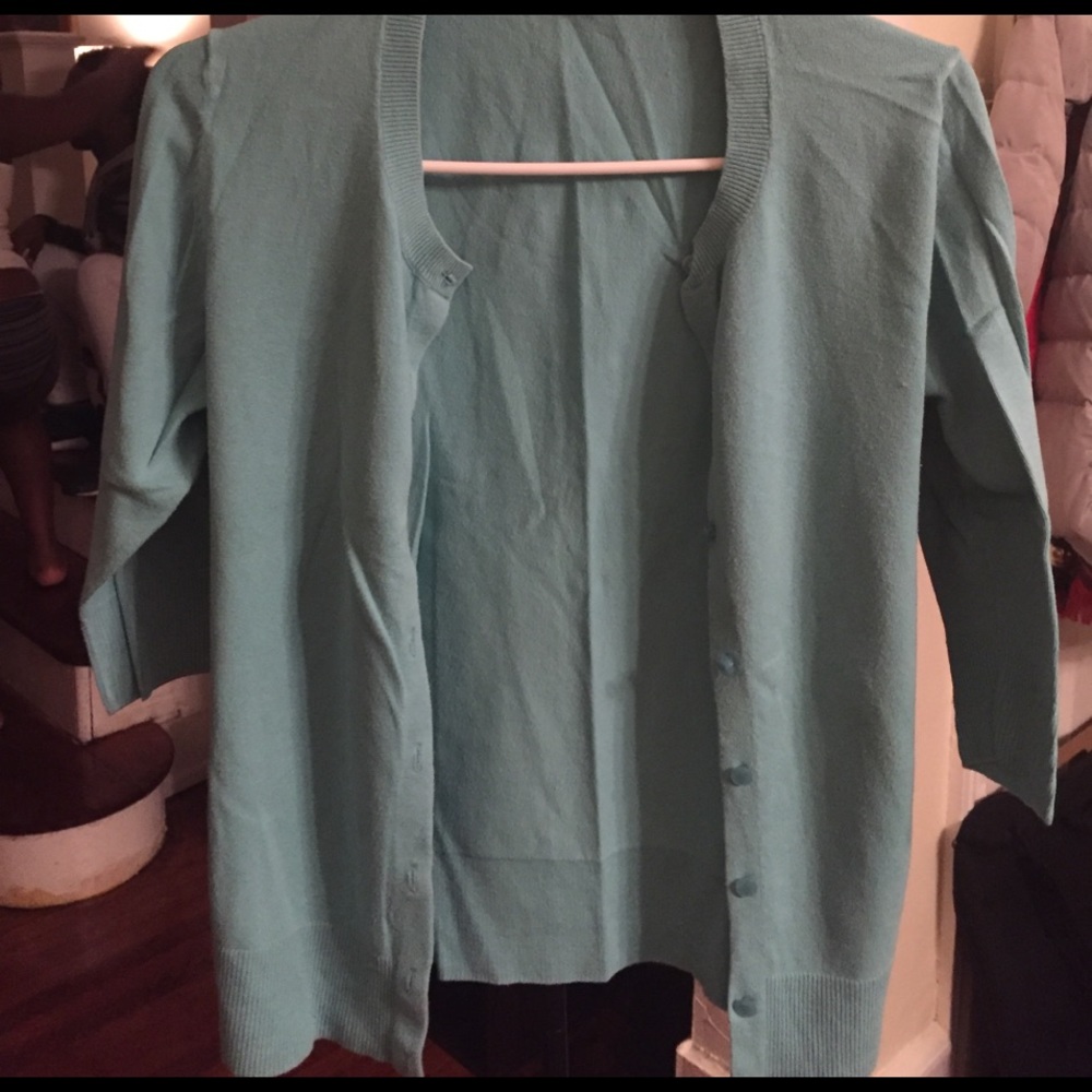 Women's cardigan sweater