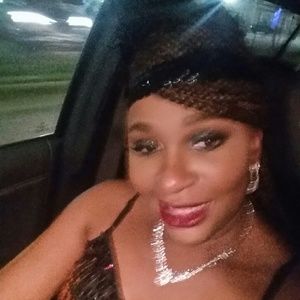 Meet your Posher, Malisha