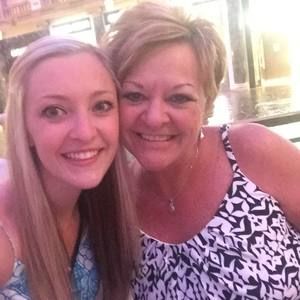 Meet your Posher, Lori