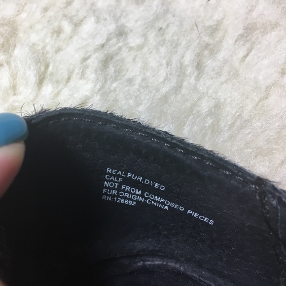 Steve Madden - REAL CALF HAIR - black flats - Picture 6 of 6