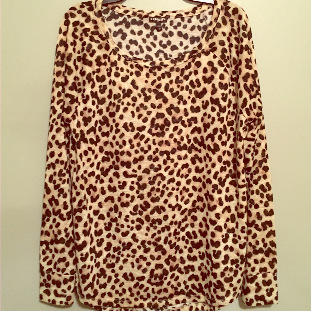 Express tunic cute with jeans or leggings