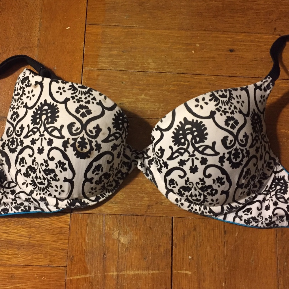 PINK bra