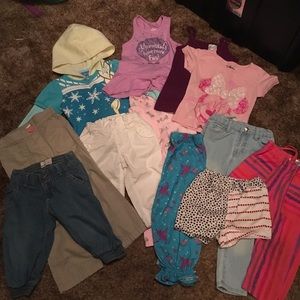 Lot of 12 girls clothes 3T