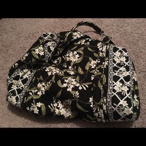 Vera Bradley duffle medium