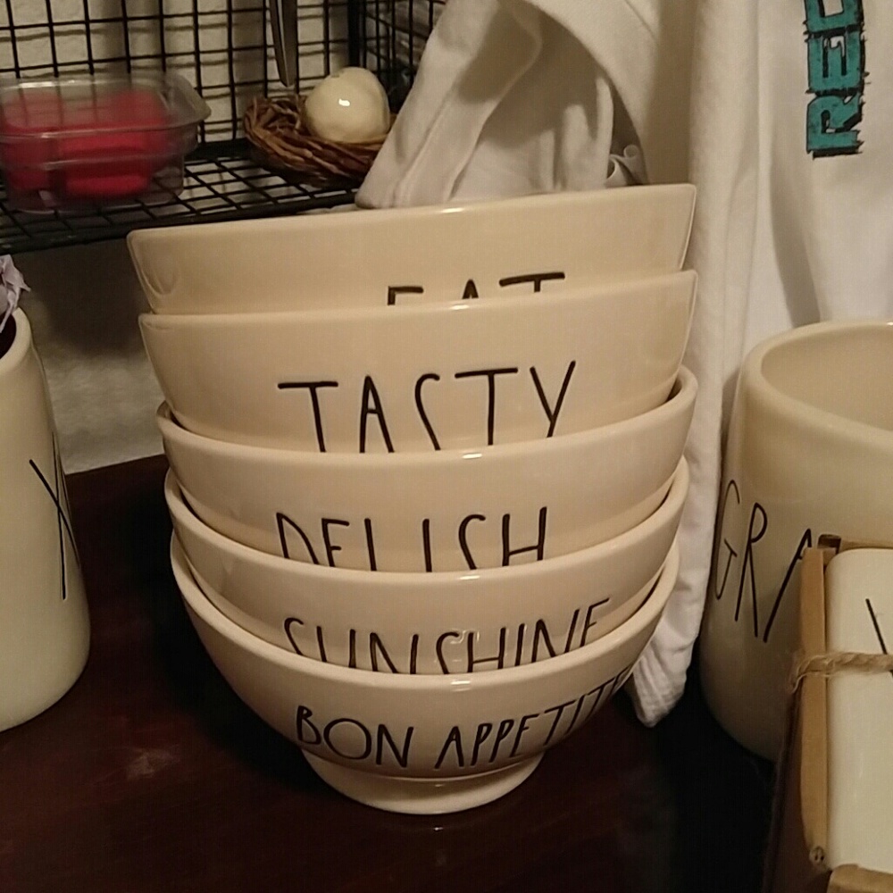 NEW UNUSED Rae Dunn bowl set