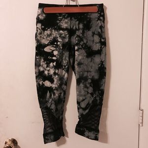 Tie Dye Capri Yoga Pants with Edgy Detail.